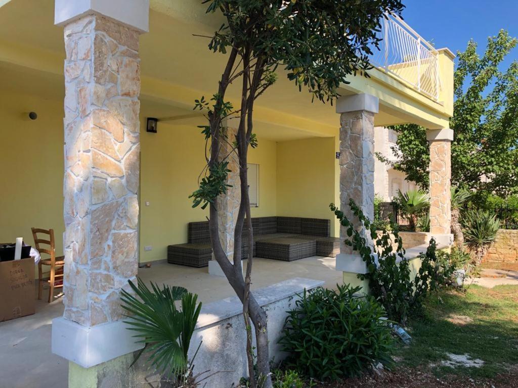 Five Bedroom House Near Sandy Beach Villa Major Μεντουλίν Εξωτερικό φωτογραφία