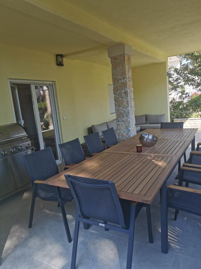 Five Bedroom House Near Sandy Beach Villa Major Μεντουλίν Εξωτερικό φωτογραφία